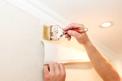 Pose de papier peint à Péchaudier — revêtements muraux et toiles de verre